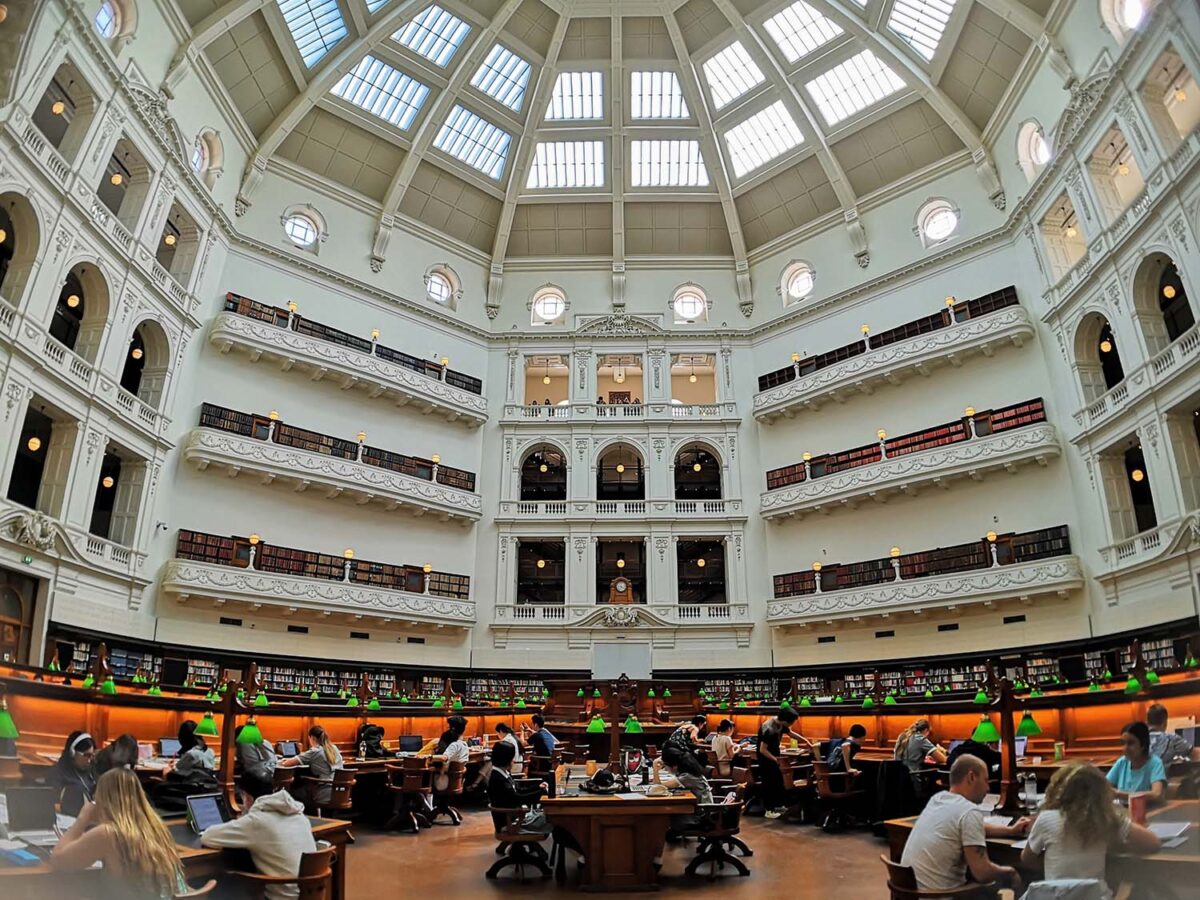 メルボルン ビクトリア州立図書館